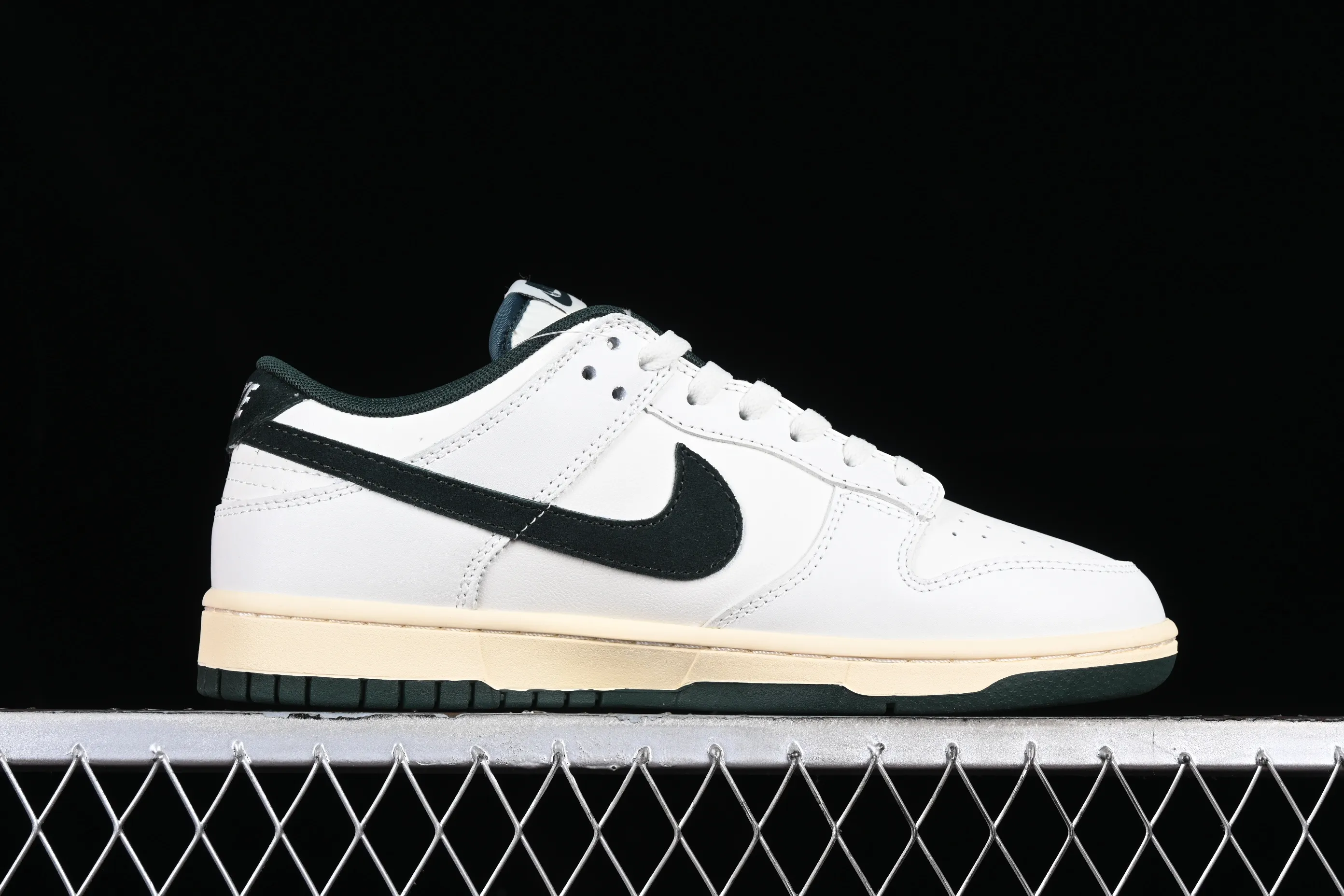 All categories Nk SB Dunk series Nk SB Dunk Low low-top sneakers N version Nk Dunk Low "Athletic Department" off-white green SB low-top sports and leisure sneakers FQ8080-133